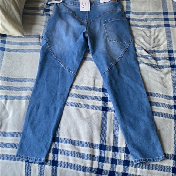 Blue Denim Jeans with Rhinestone Detail - Picture 2 of 4